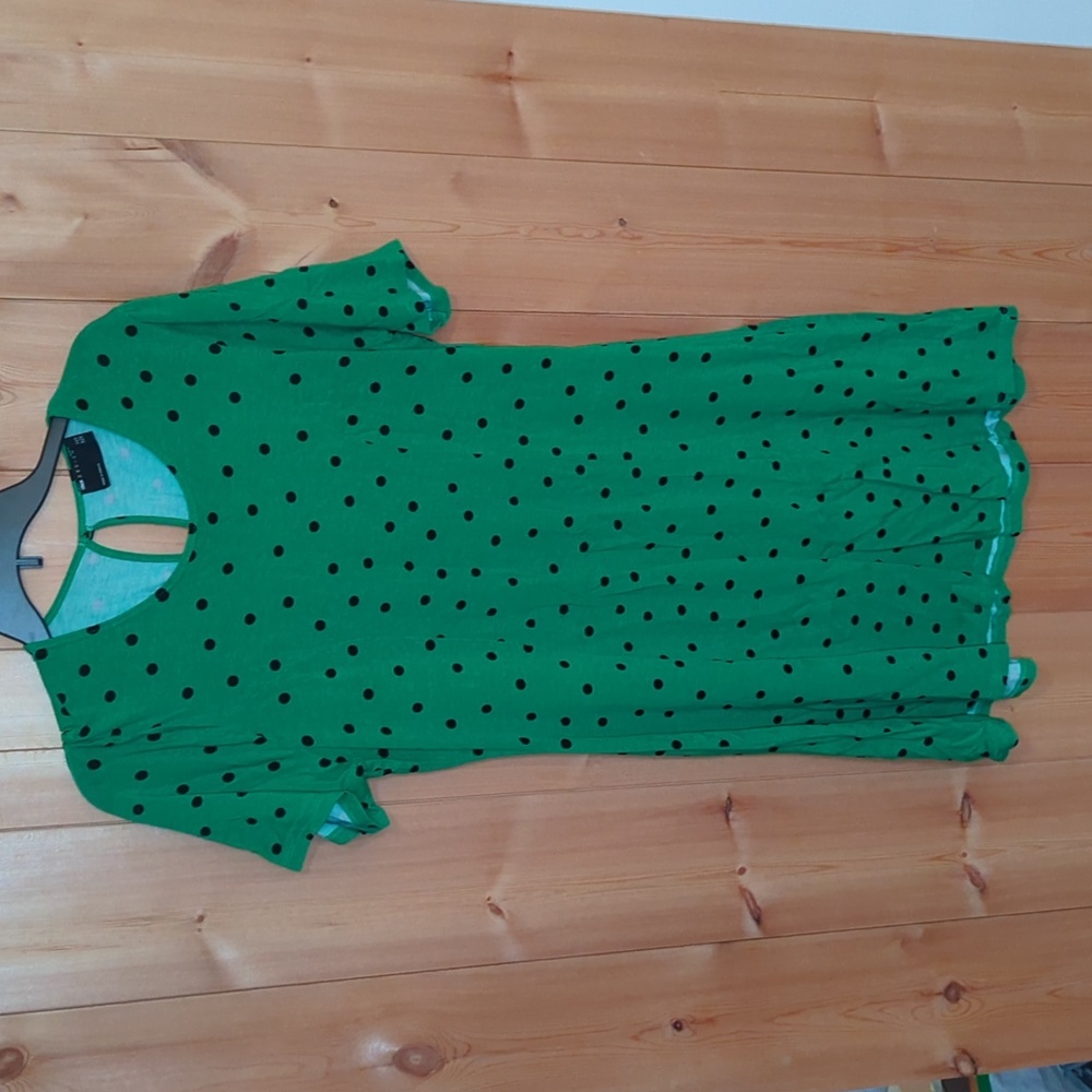 Green polka dot dress
